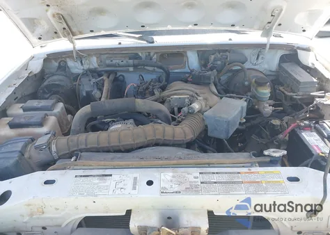 2000 Ford Ranger Xl/Xlt z USA, uszkodzony, nr VIN 1FTYR10V6YPB18941